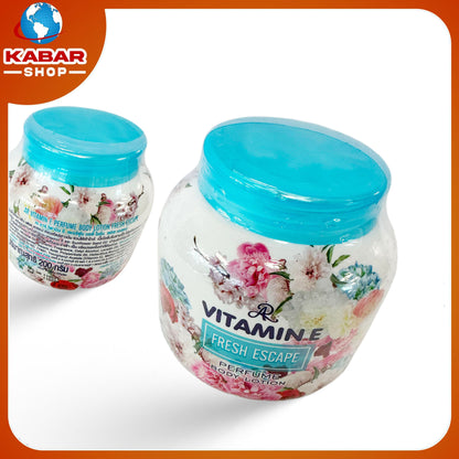 ဗီုက်တာမင် - ဖရစ် အစ်စကဲ့(စ်) - Vitamine - Fresh Escape